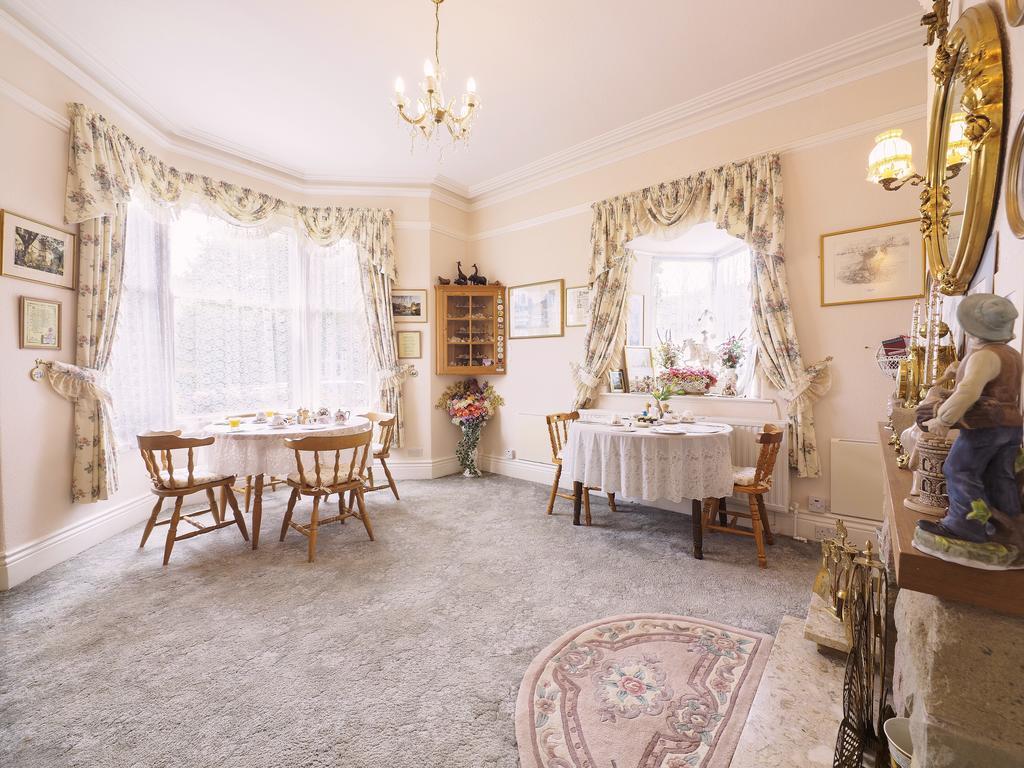 Braemar Guest House Бъкстън Екстериор снимка